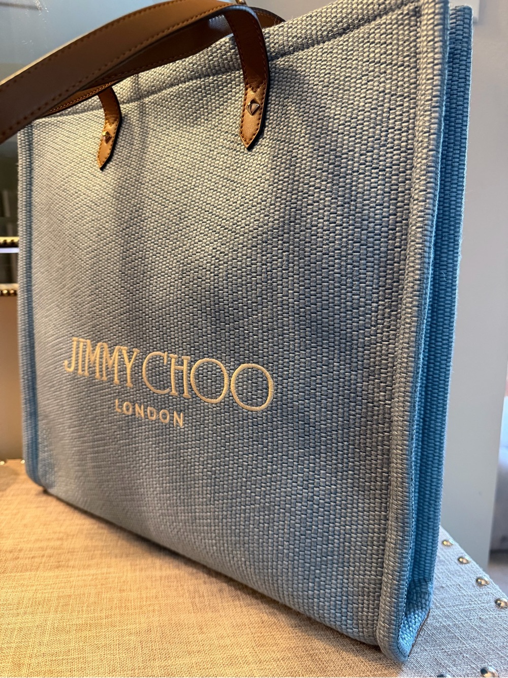 Jimmy Choo NIP London Rhea Blue Raffia Tote Brown Leather Handles $795 MSRP COA - Picture 2 of 15